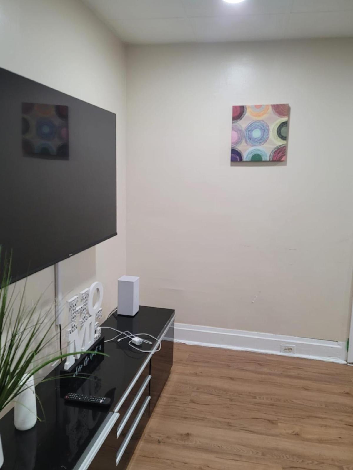 Z & Z Apartment Newark Extérieur photo